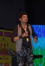 Neeraj Shridhar at Mulund Festival 2011 in Mulund on 26th Dec 2011 (89).JPG